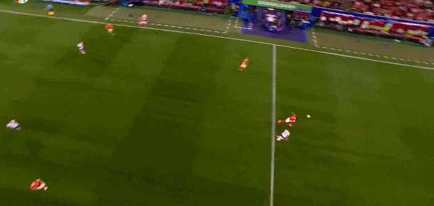 欧洲杯第一个进球什么时候到来？姆巴佩获得绝佳机会 单刀直接错失