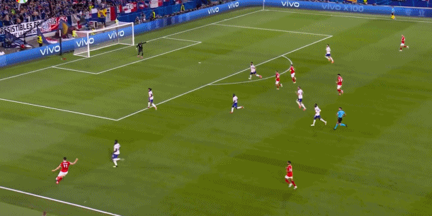 门神！奥地利发起反击 迈尼昂扑出鲍姆加特纳绝佳机会